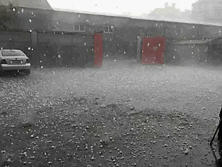 上市公司动态 新华保险前8个月保费收入同比增21%中贝通信1