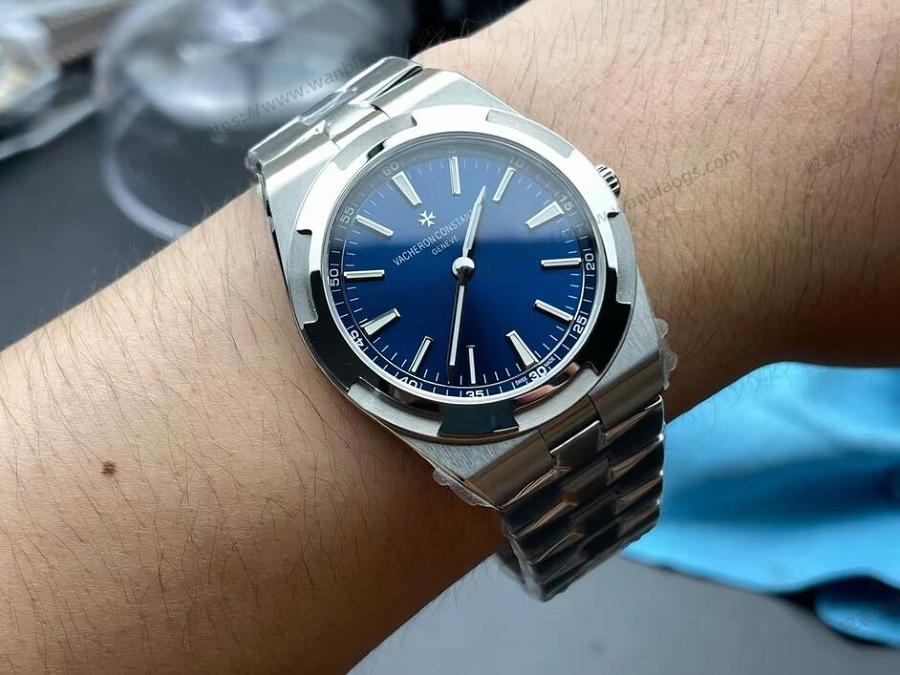 科技媒体挖掘HyperOS代码：高通第六代骁龙8至尊版或由小